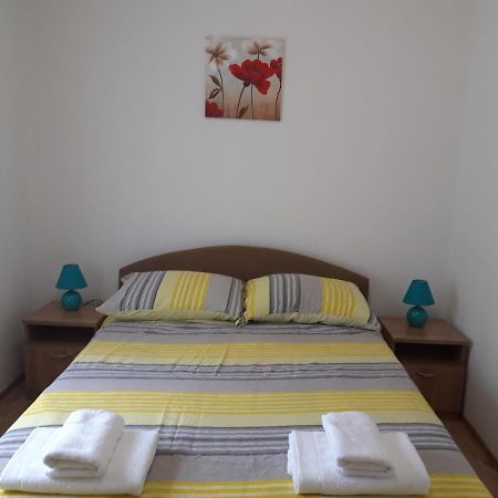 Apartment Sanja Smoljanac Ngoại thất bức ảnh