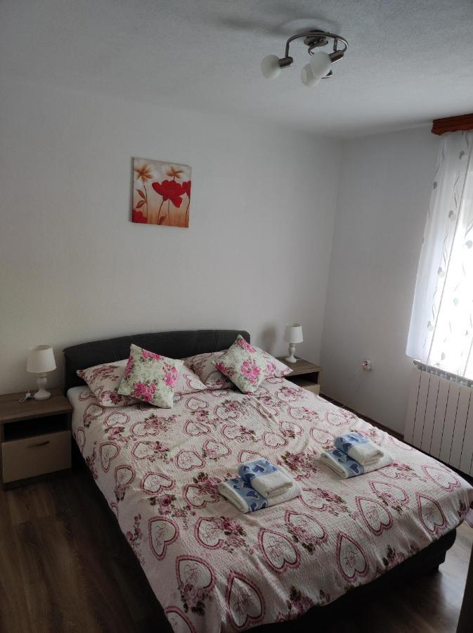 Apartment Sanja Smoljanac Ngoại thất bức ảnh